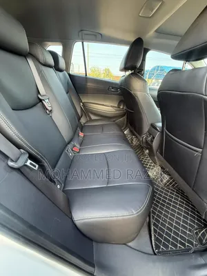 Toyota Corolla Cross LE 2023 White