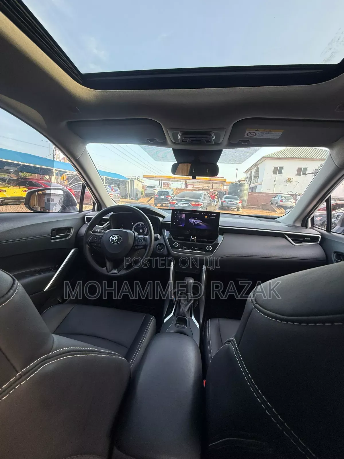 Toyota Corolla Cross LE 2023 White