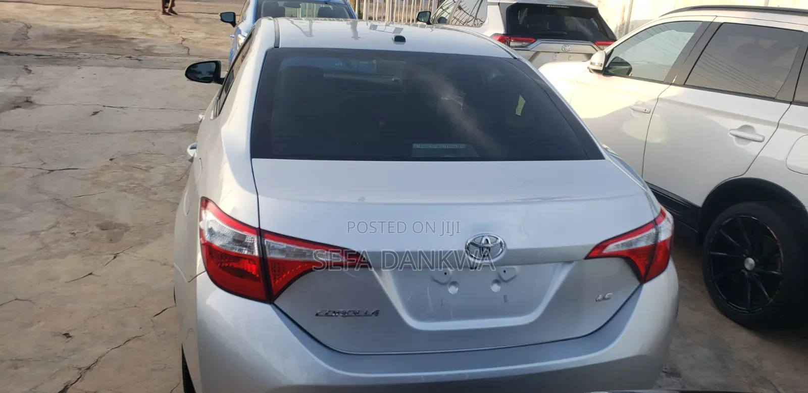Toyota Corolla L 4dr Sedan (1.8L 4cyl 4A) 2015 Silver