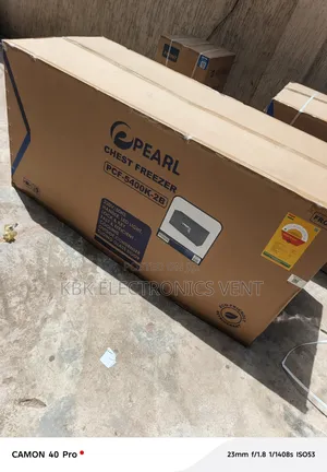 Pearl 460liter Double Door Chest Freezer + Glass Top