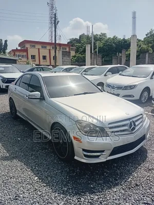 Mercedes-Benz C250 2014 Silver