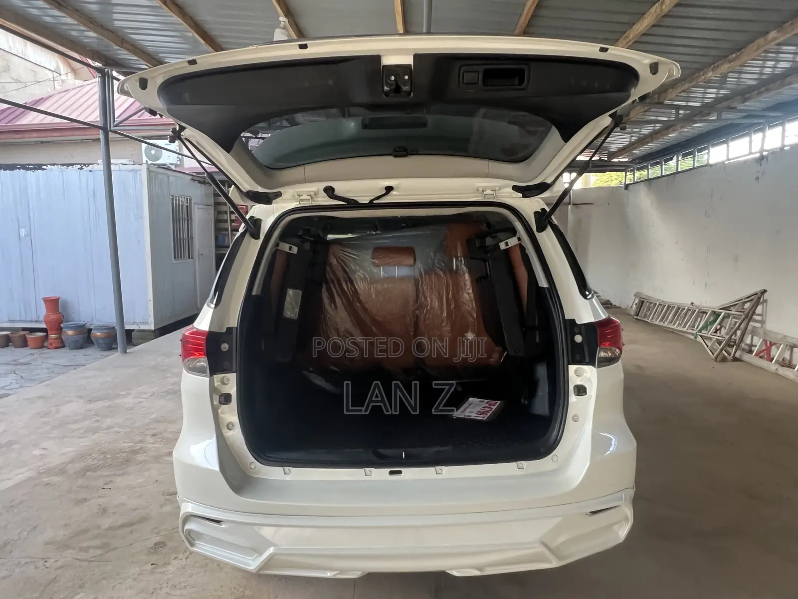 Toyota Fortuner 2.7 AWD 2018 White
