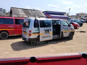Toyota HiAce 2011 Grey