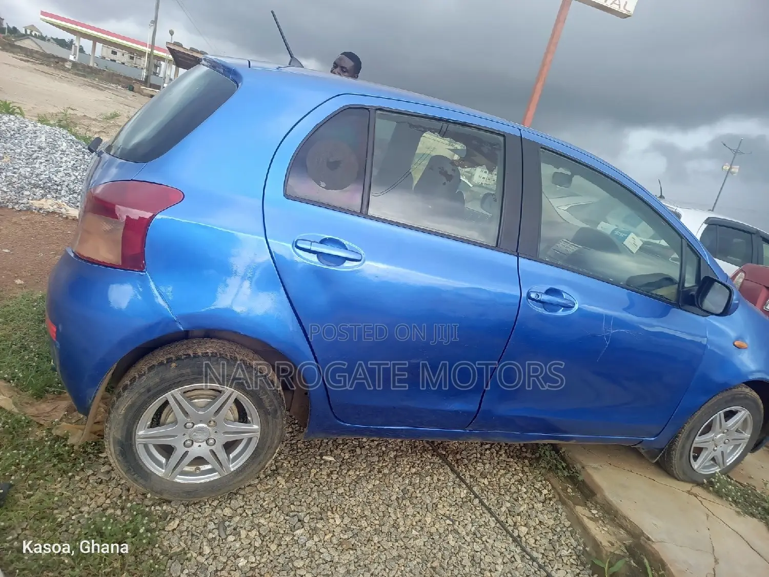 Toyota Vitz 2009 Blue