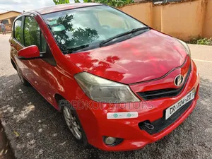 Toyota Vitz 1.3 AWD 3dr 2012 Red