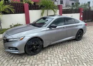 Honda Accord 2019 Silver