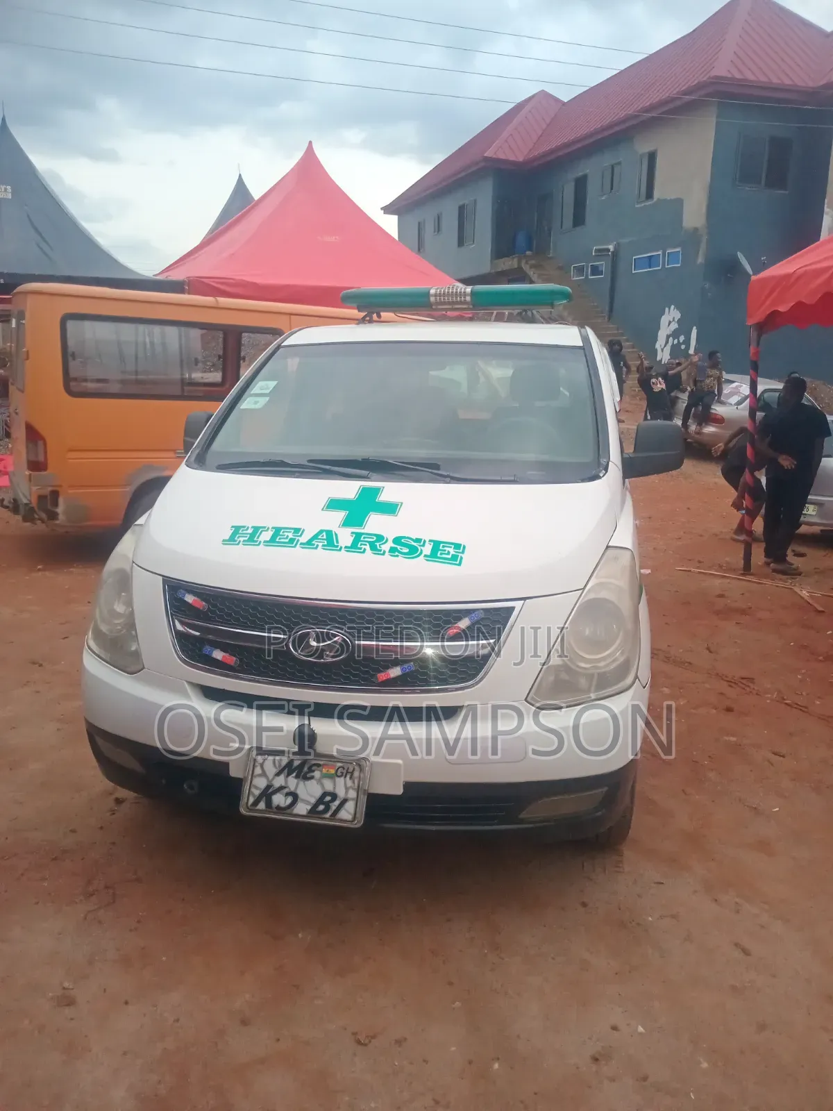 Hyundai H1 2015 White
