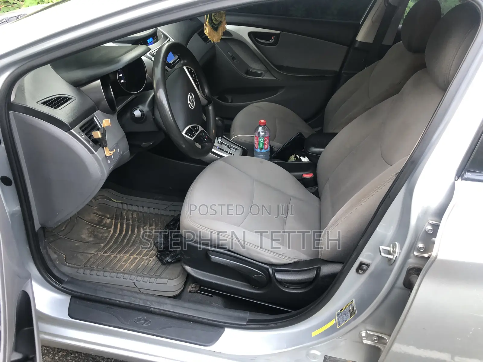 Hyundai Elantra GLS Sedan FWD (1.8L 4cyl 6A) 2013 Silver