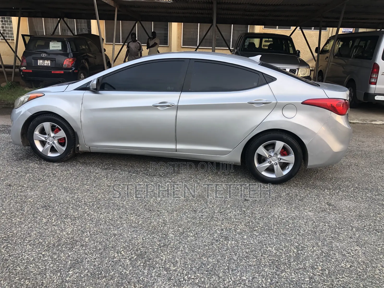 Hyundai Elantra GLS Sedan FWD (1.8L 4cyl 6A) 2013 Silver