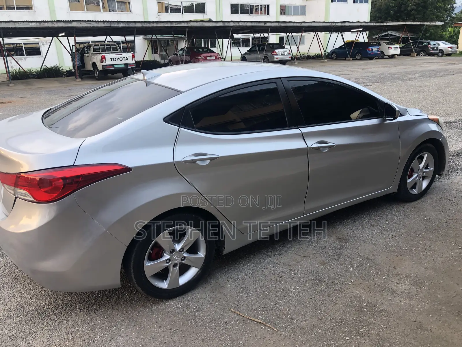 Hyundai Elantra GLS Sedan FWD (1.8L 4cyl 6A) 2013 Silver