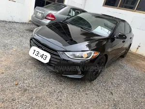 Hyundai Elantra 2017 Black