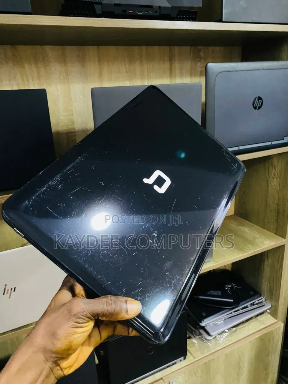 Laptop HP Compaq Presario CQ58 8GB AMD HDD 32GB