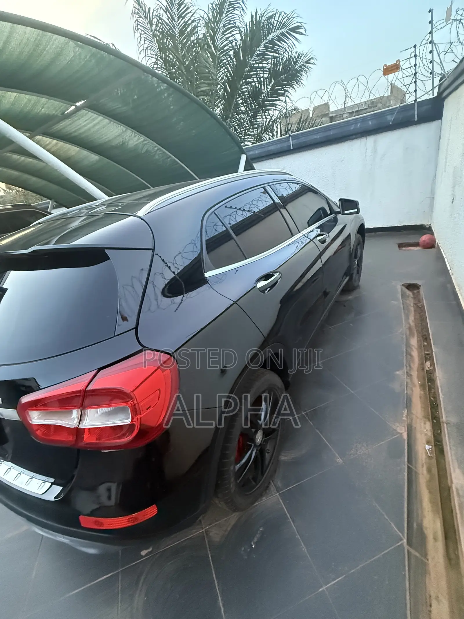 Mercedes-Benz GLA 250 2016 Black