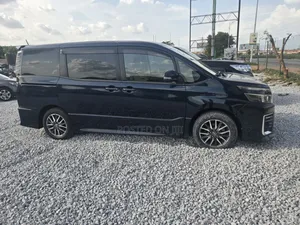 Toyota Voxy 2015 Black