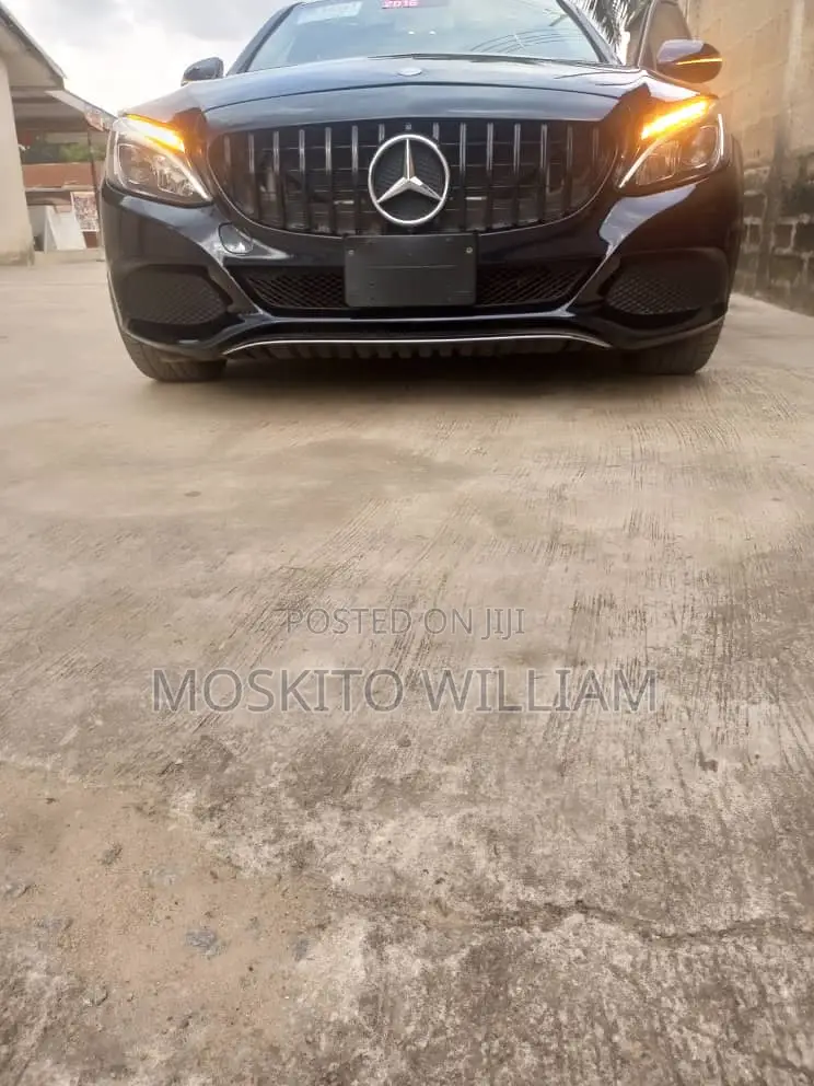 Mercedes-Benz C300 Base 4Matic Sedan AWD (2.0L 4cyl 7A) 2016 Black