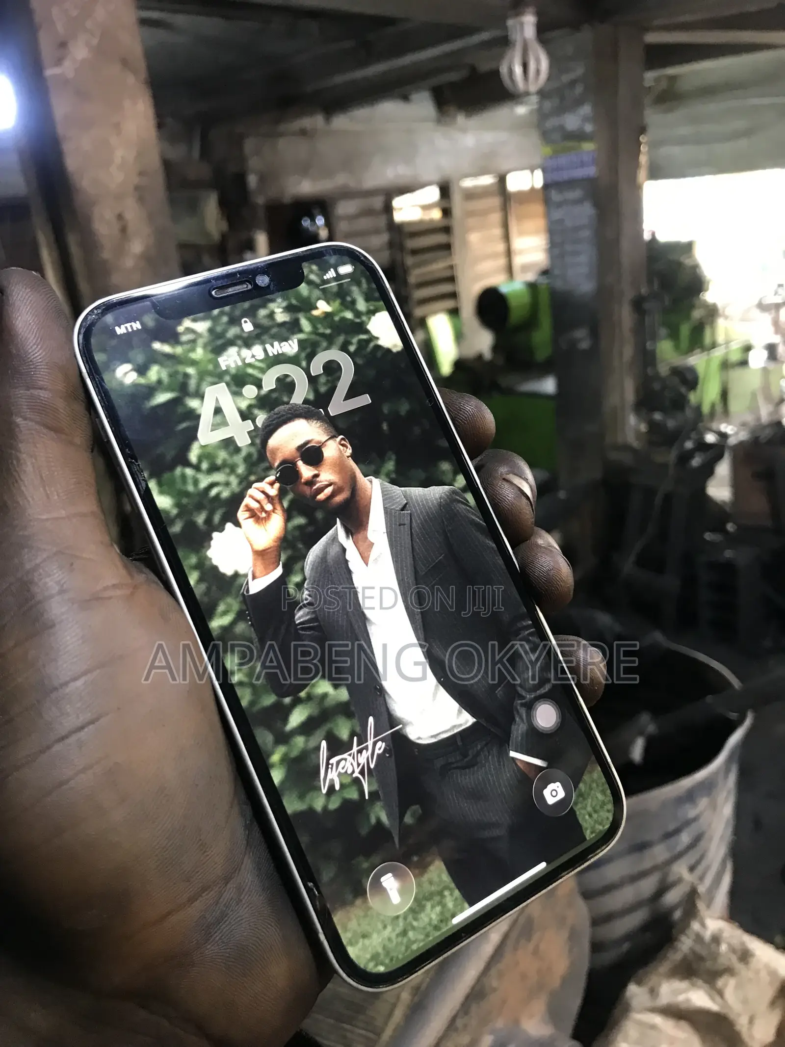 Apple iPhone 12 64 GB White