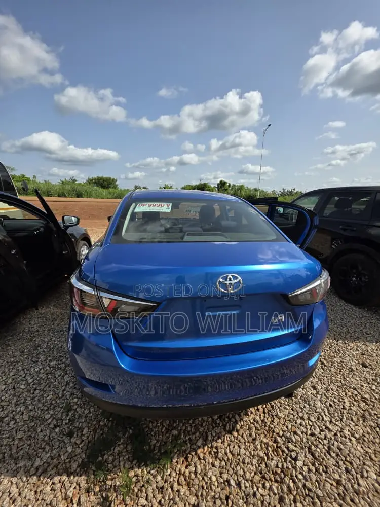 Toyota Yaris iA 1.5 FWD 2017 Blue