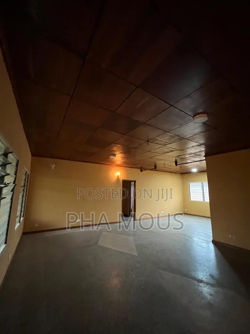 2bdrm House in Achimota for rent