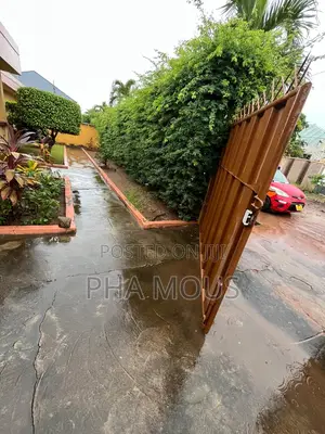 2bdrm House in Achimota for rent