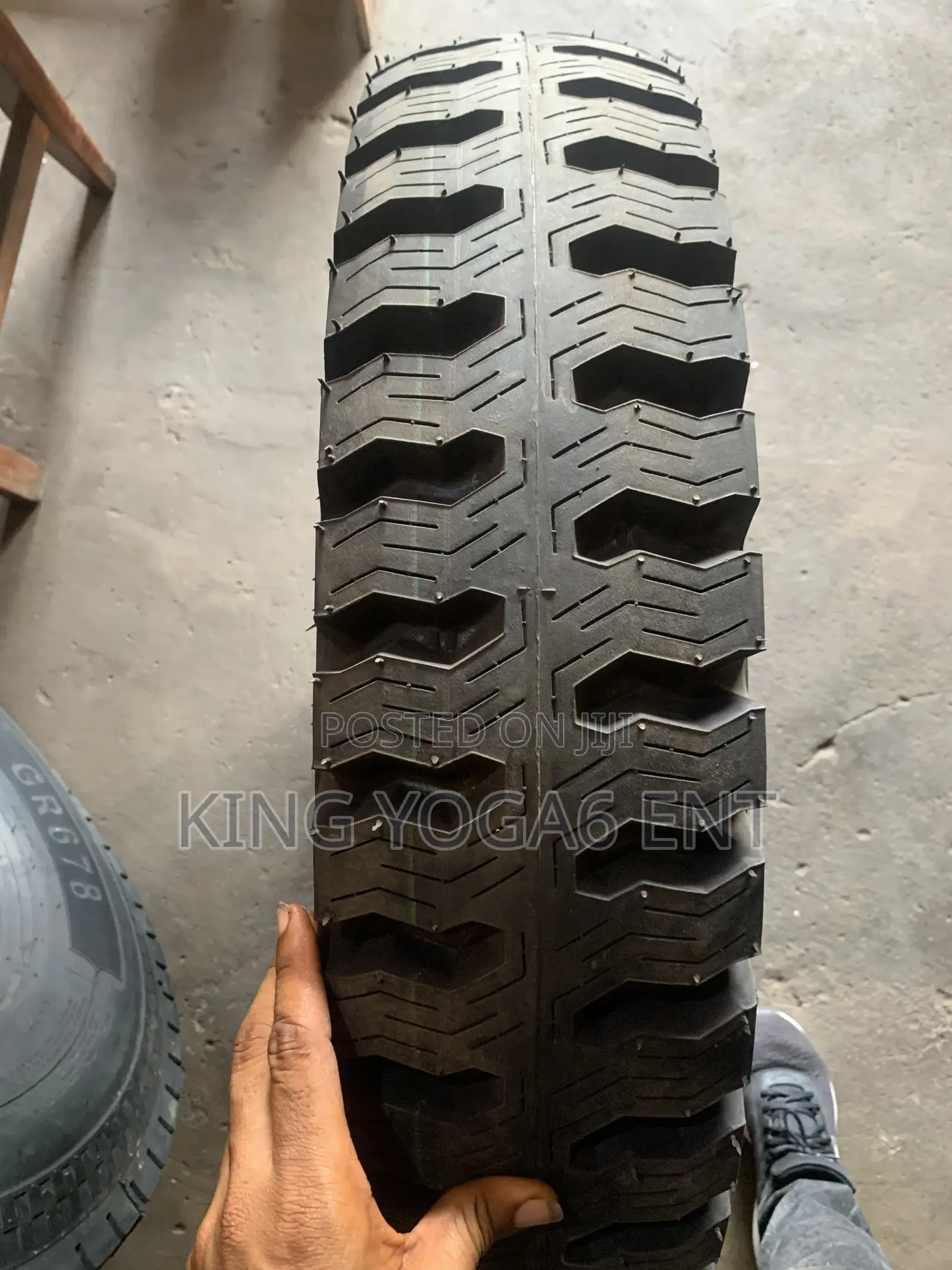 Dealer in All Kind of Tyres and Batteries