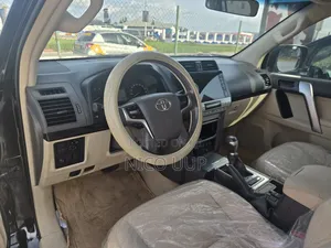 Toyota Land Cruiser Prado 2022 Black