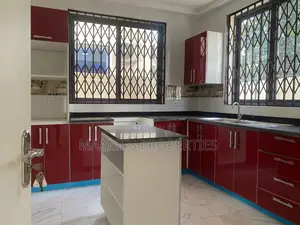 3bdrm Duplex in Oyarifa for rent
