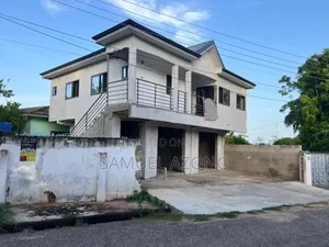 3bdrm Apartment in Dansoman Estate, Accra Metropolitan for rent