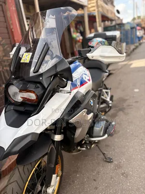 BMW R1250GS 2021 White