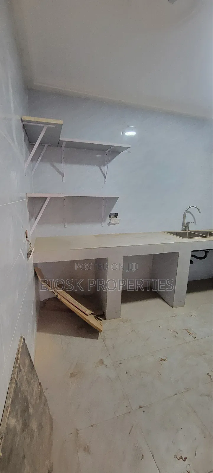 1bdrm Apartment in Biosk Properties, Frafraha for rent