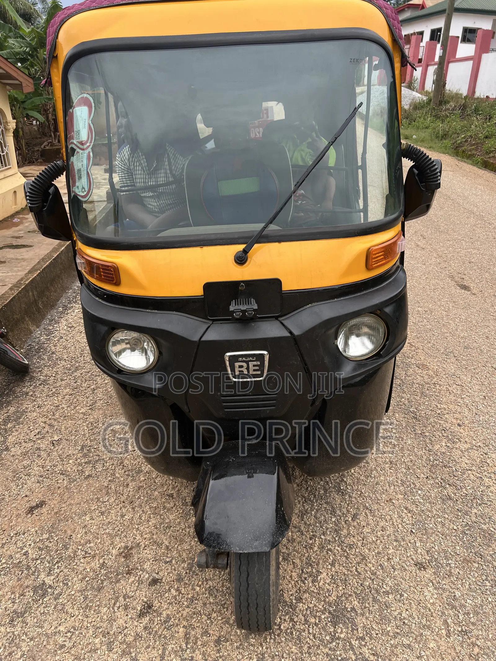 Bajaj RE 2023 Black