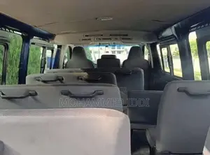 Toyota HiAce 2013 Blue