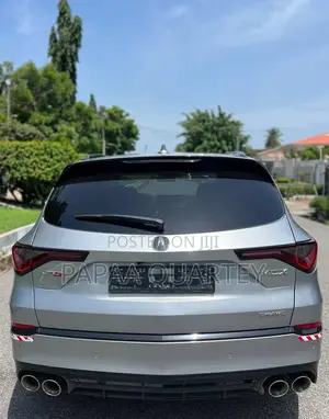 Acura MDX 2025 Silver
