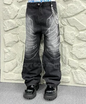 Sophisticated Baggy Jeans