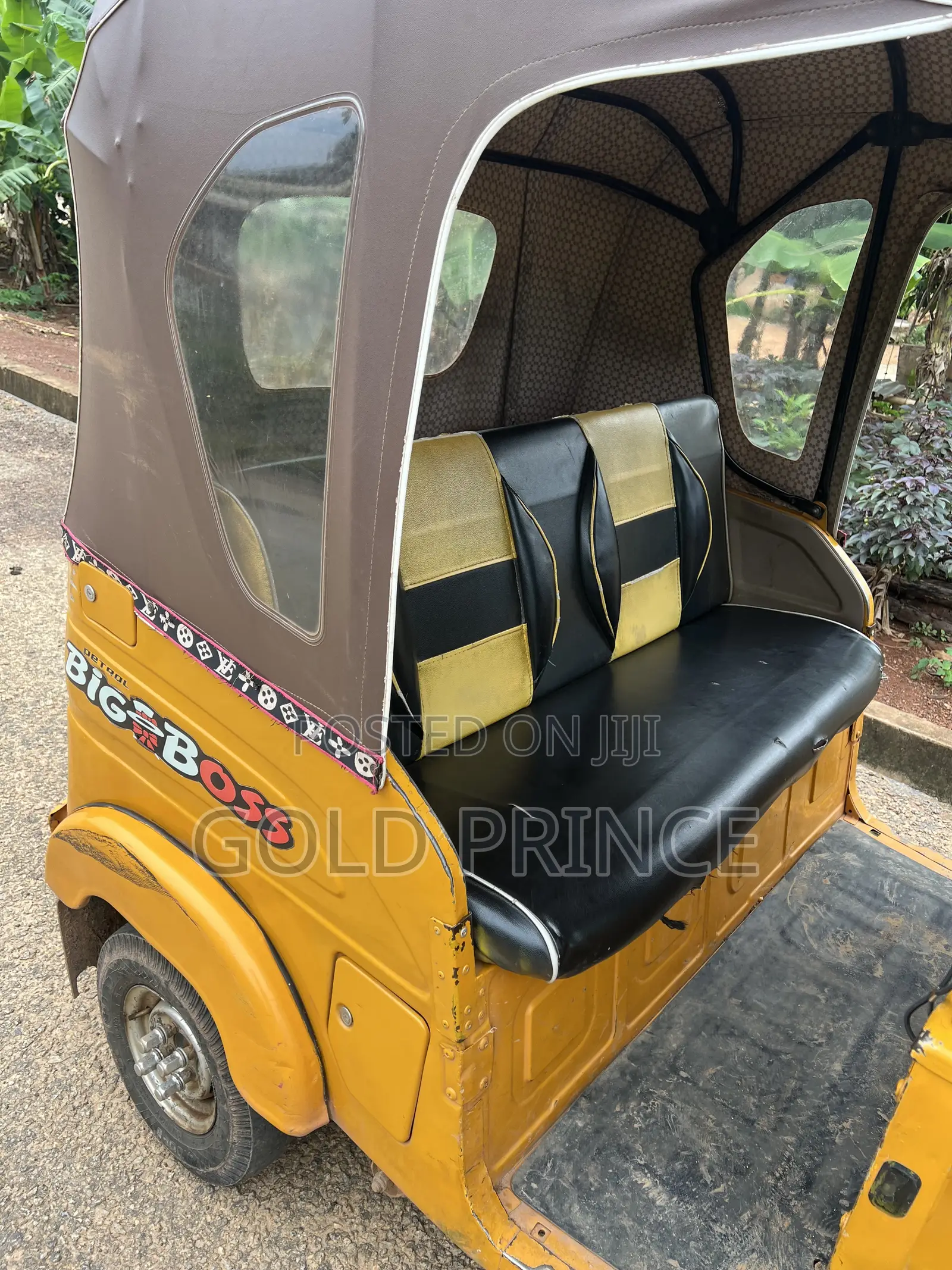 Bajaj RE 2024 Yellow