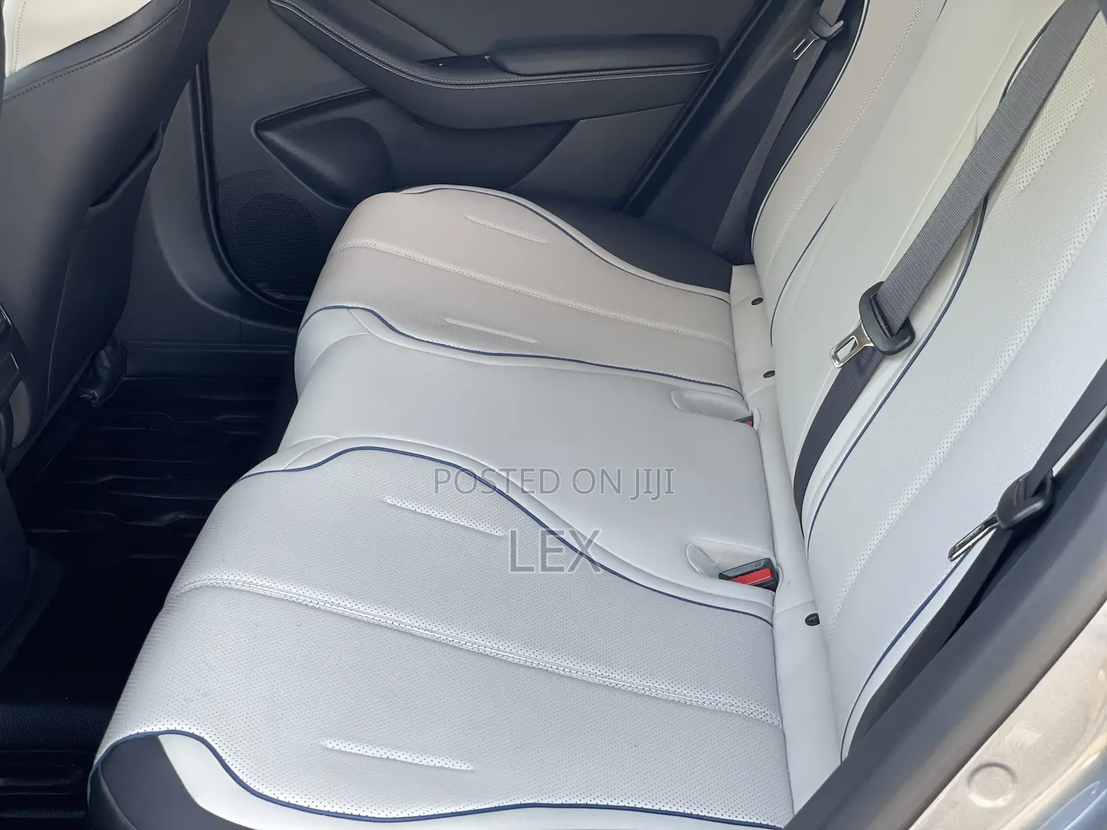 BYD Destroyer 05 DM-i 1.5 Hybrid FWD 2024 Silver