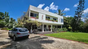 6bdrm House in Airport Residential Area for rent