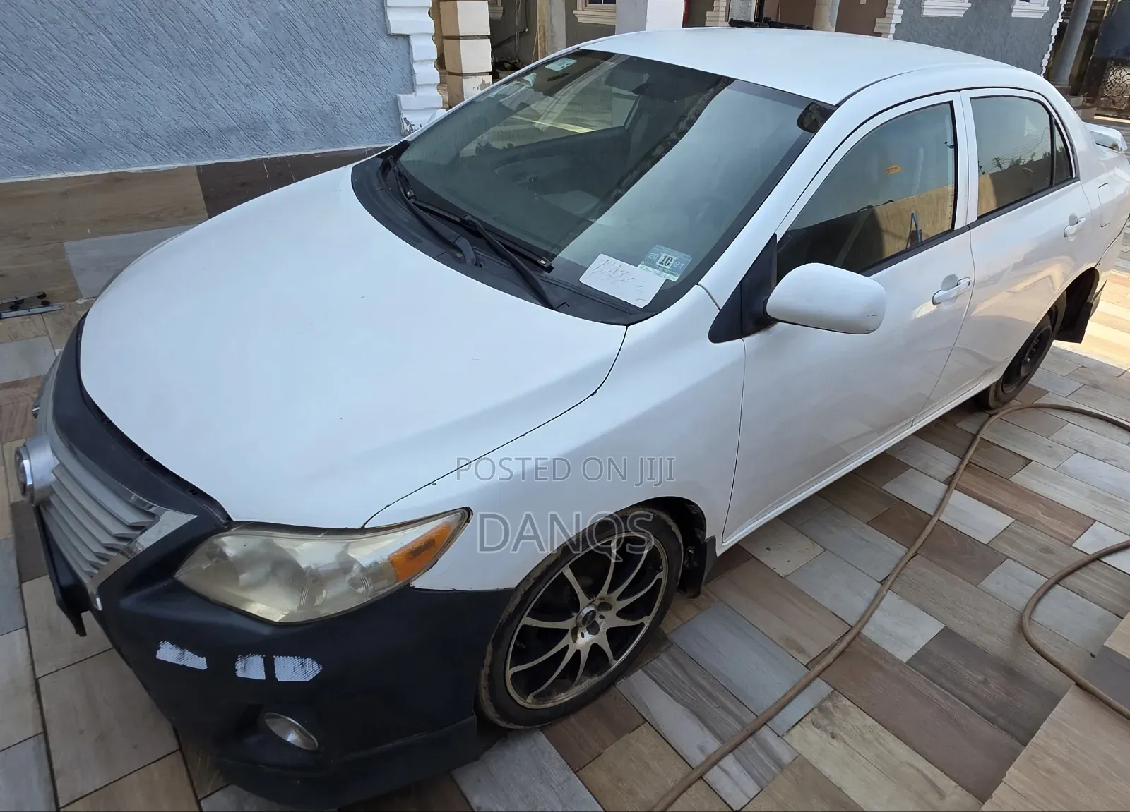 Toyota Corolla 2012 White
