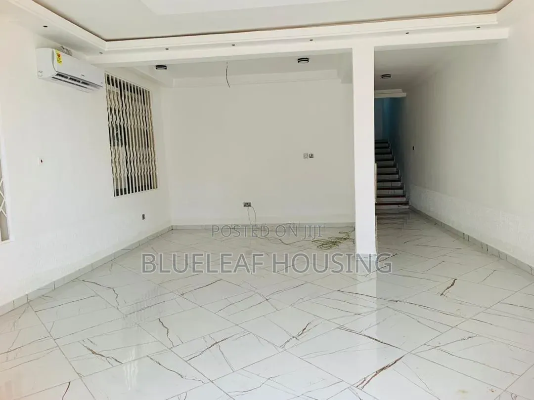 3bdrm House in Oyarifa for rent