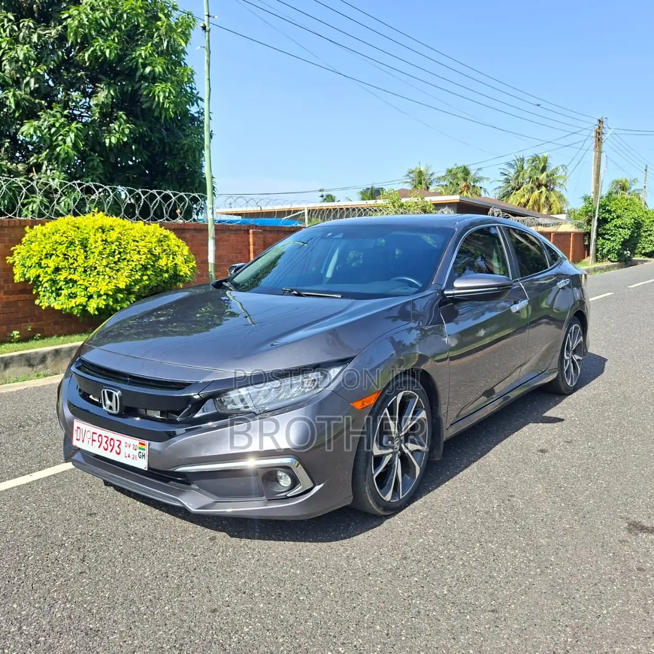 Honda Civic Touring Sedan 2020 Gray