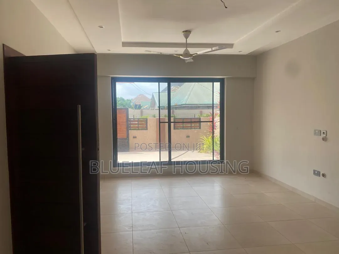 3bdrm House in Oyarifa for rent