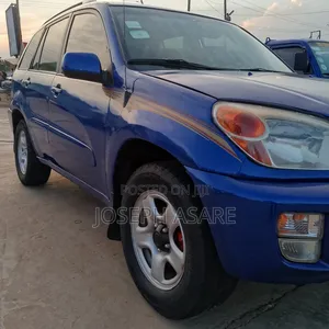 Toyota RAV4 Automatic 2000 Blue