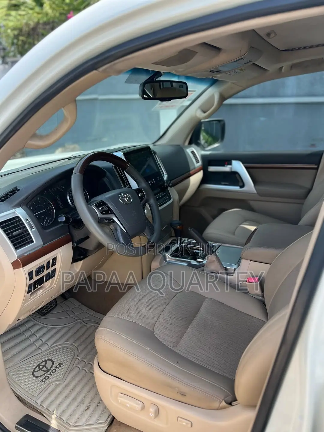 Toyota Land Cruiser 2014 White