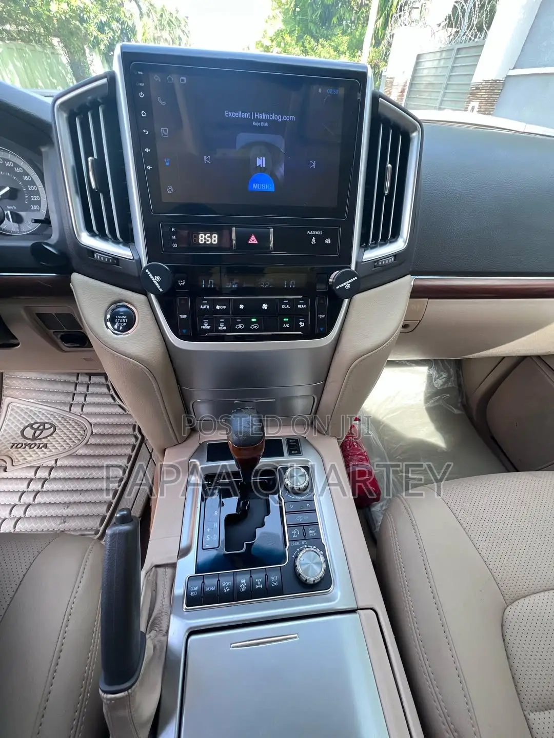 Toyota Land Cruiser 2014 White