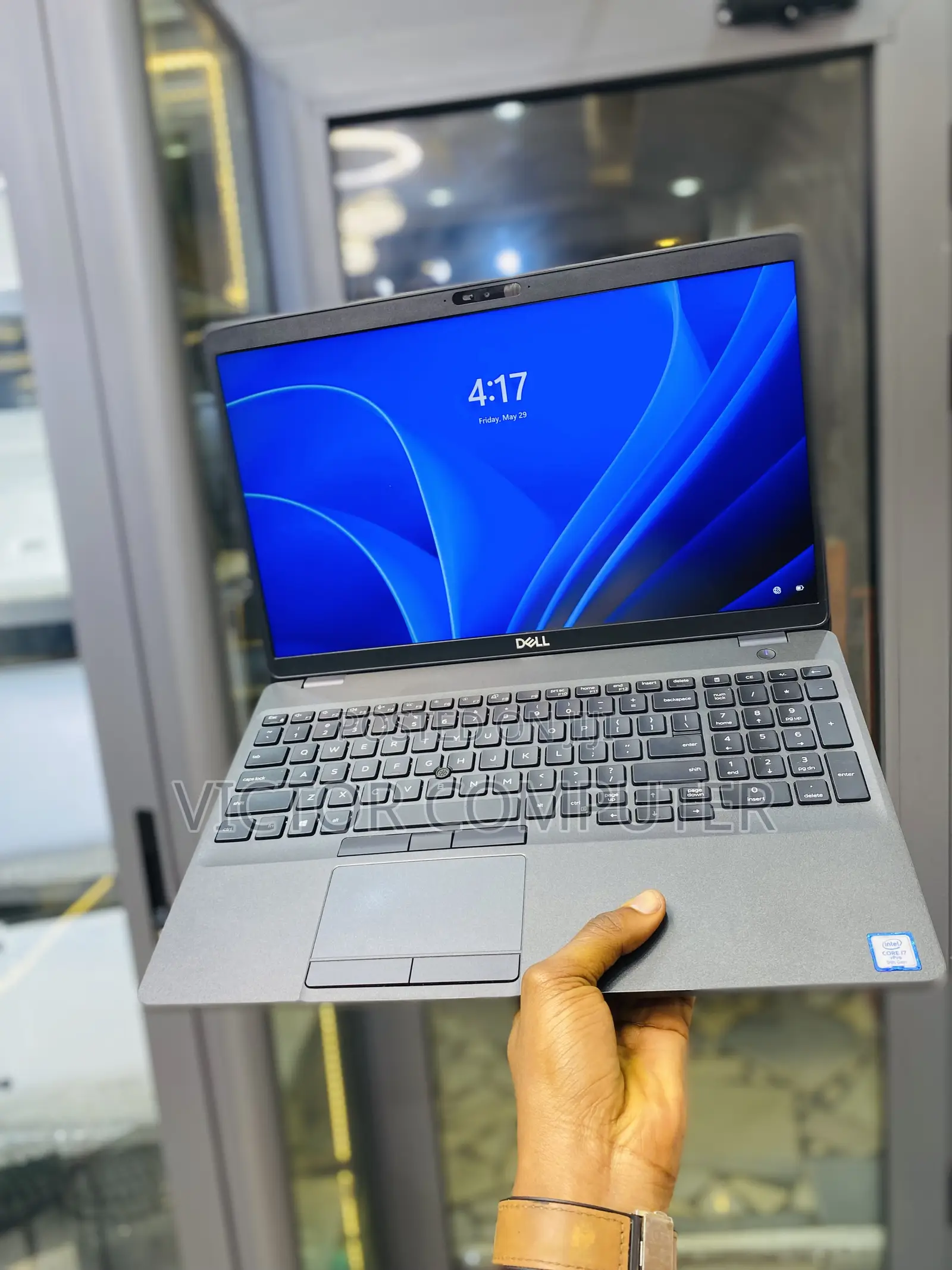 Laptop Dell Precision 3541 32GB Intel Core i7 SSD 256GB