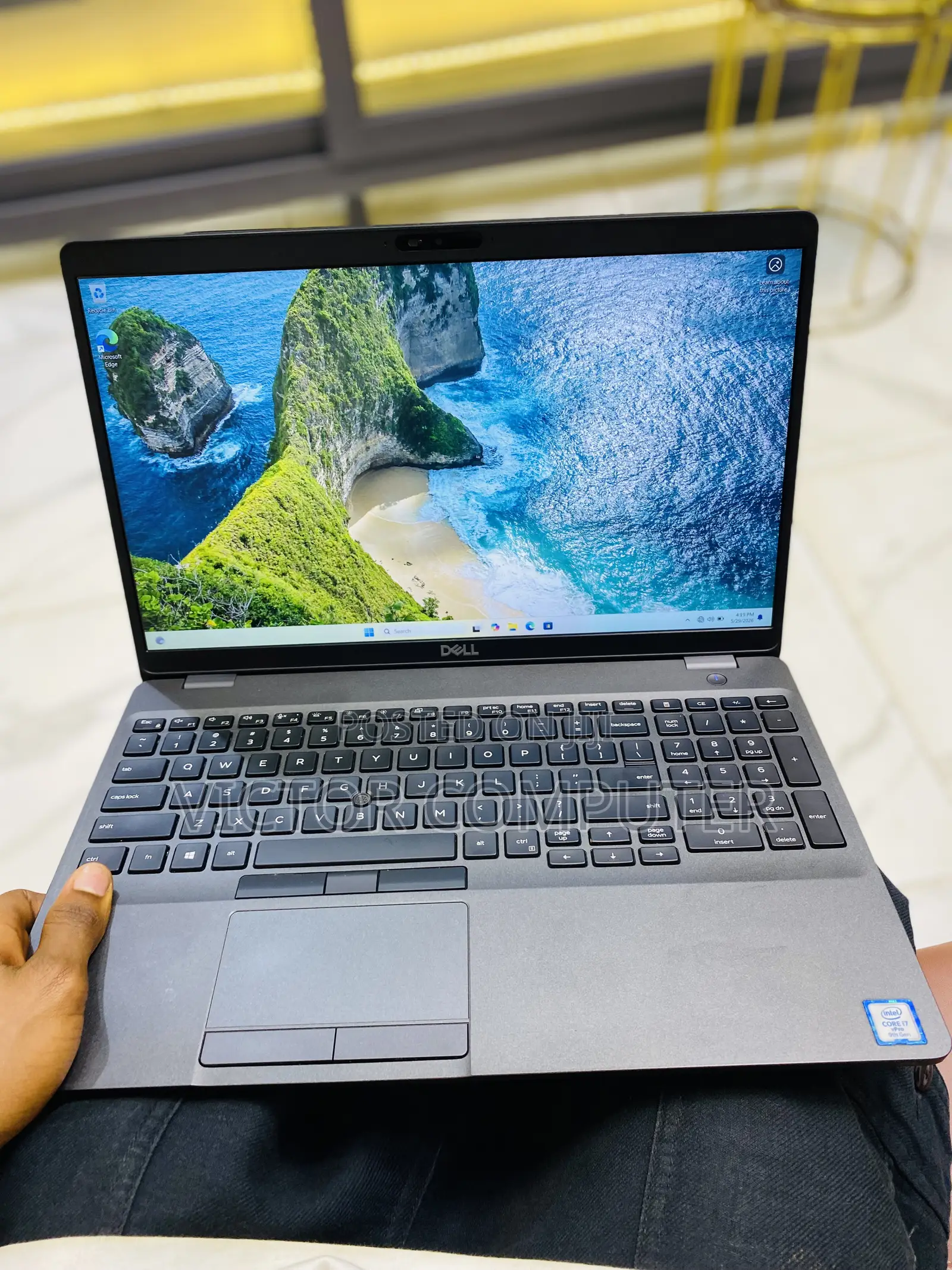 Laptop Dell Precision 3541 32GB Intel Core i7 SSD 256GB