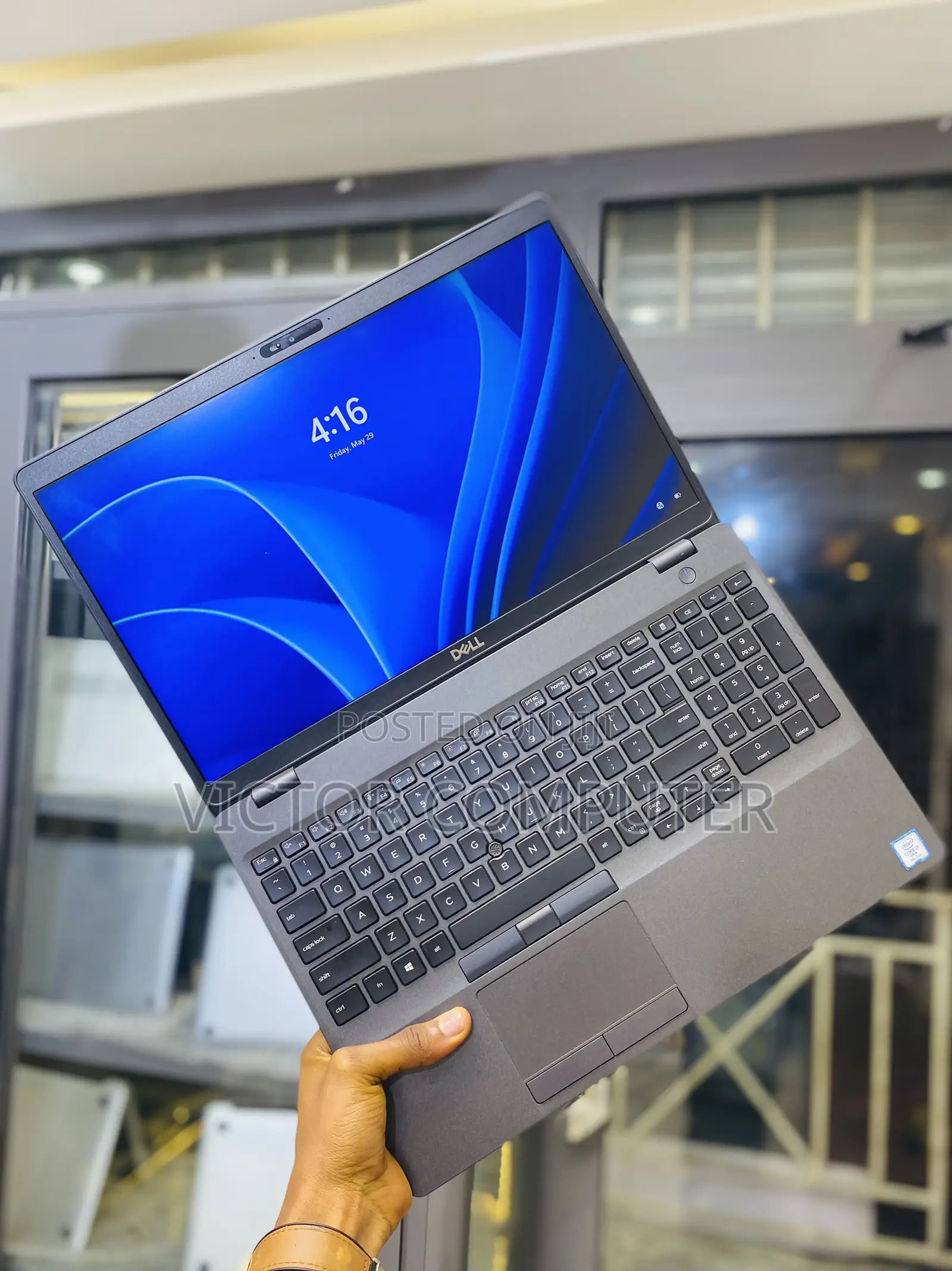 Laptop Dell Precision 3541 32GB Intel Core i7 SSD 256GB