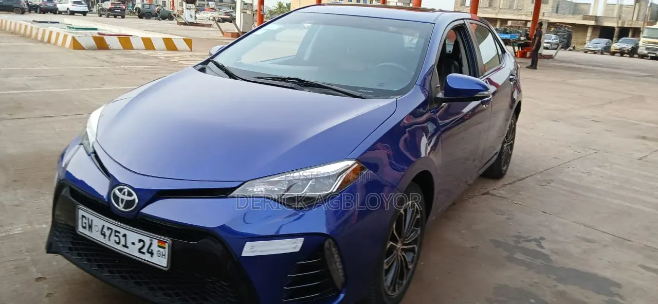 Toyota Corolla 2016 Blue