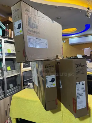 New Laptop Lenovo Legion 5i 32GB Intel Core i9 SSD 2T