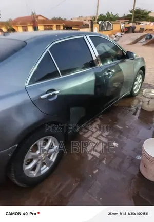 Toyota Camry 2011 Silver