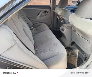 Toyota Camry 2011 Silver